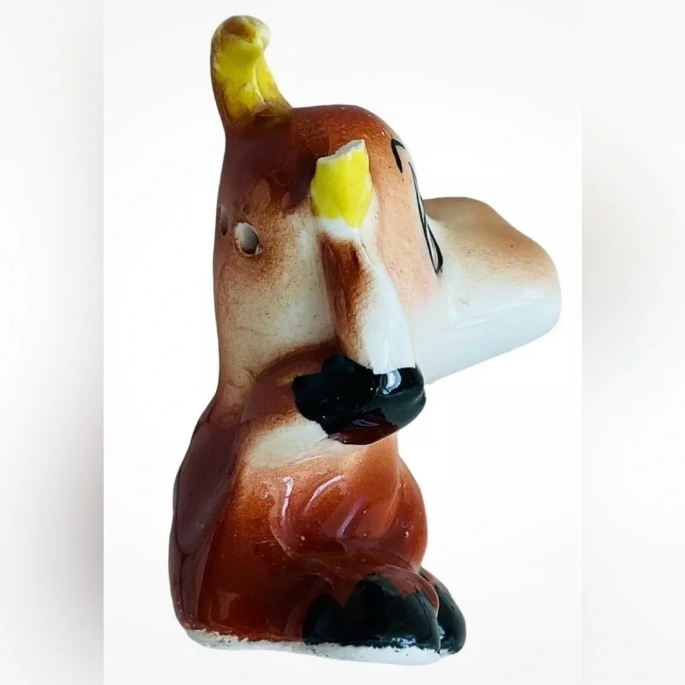 Vintage Kenmar Japan Anthropomorphic Cow Single Salt Pepper Shaker Kitsch 2.5”